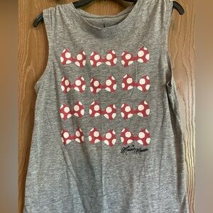 Worn once-Minnie Mouse loser fit tank